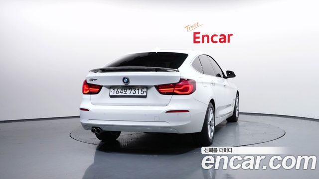 BMW Gran Turismo F34 GT 320d - фото 3
