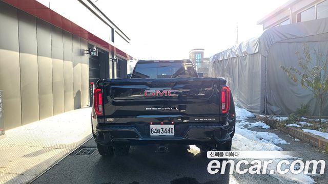 GMC Sierra 3500HD - фото 3