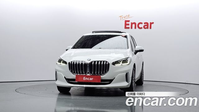 BMW 2 Series Active Tourer U06 220i Luxury - фото 2