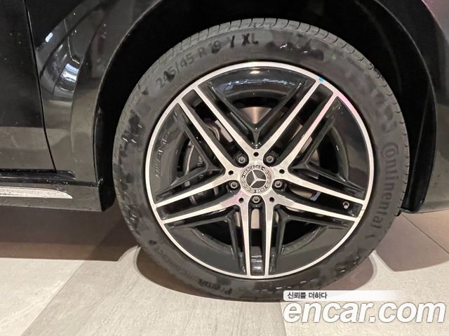 Mercedes-Benz V-Class V300 CDI W447 - фото 4