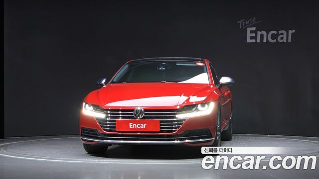 Volkswagen Arteon 2.0 TDI Premium - фото 2
