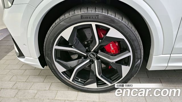 Audi RSQ8 4.0 TFSI Quattro - фото 4
