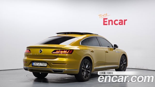 Volkswagen Arteon 2.0 TDI Presige 4Motion - фото 1