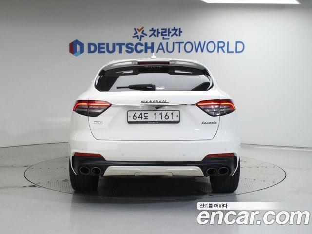 Maserati Levante 3.8 GTS AWD - фото 4