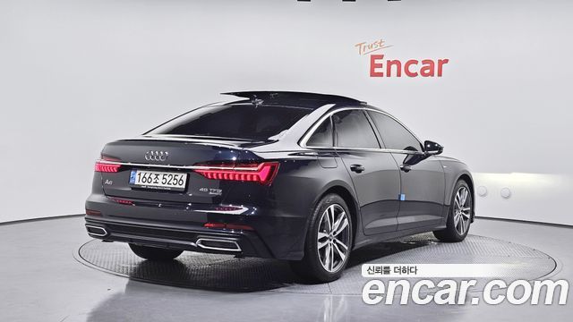 Audi A6 C8 45 TFSI Quattro Premium - фото 1