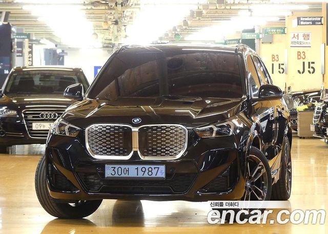 BMW iX1 U11 xDrive 30 M Sport - фото 2