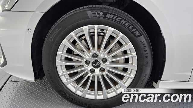 Audi A6 C8 45 TFSI Quattro Premium - фото 4