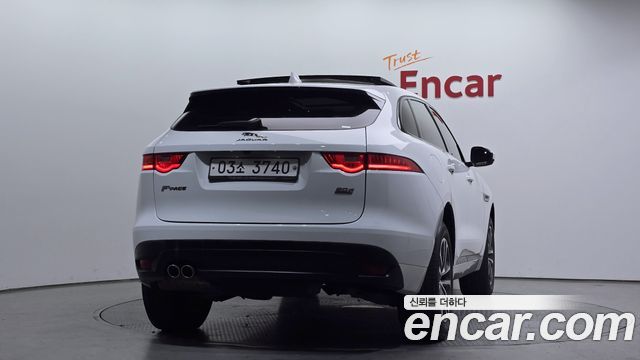 Jaguar F-PACE 20d R-Sport - фото 3