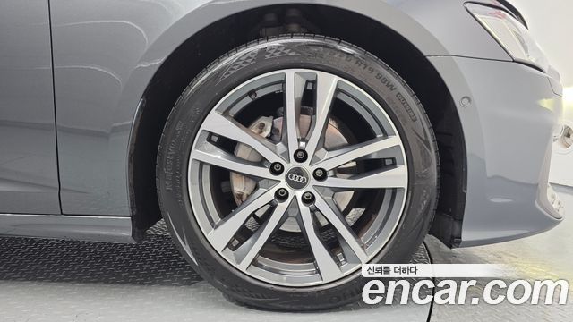 Audi A6 C8 40 TDI Premium - фото 4