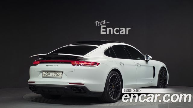 Porsche Panamera 4.0 GTS - фото 1