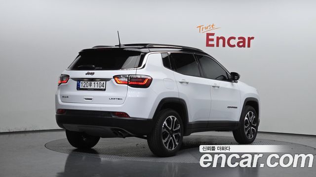 Jeep Compass 2-го поколения 2.4 Limitied AWD - фото 1
