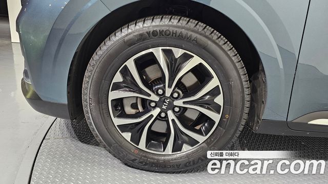 Kia Carnival 4-го поколения 9-Seater Signature - фото 4