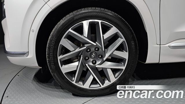 Hyundai Santafe New Diesel 2.2 2WD Calligraphy - фото 4