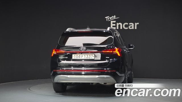 Hyundai Santafe New Diesel 2.2 4WD Calligraphy - фото 3