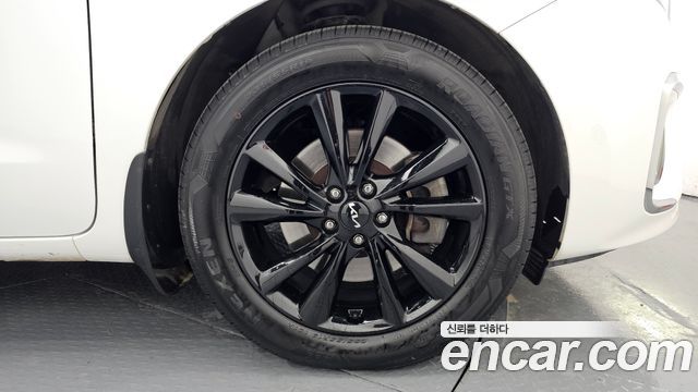 Kia Carnival New 9-Seater Noblesse Special - фото 4