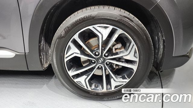 Hyundai Santafe TM Gasoline 2.0T 2WD Prestige - фото 4
