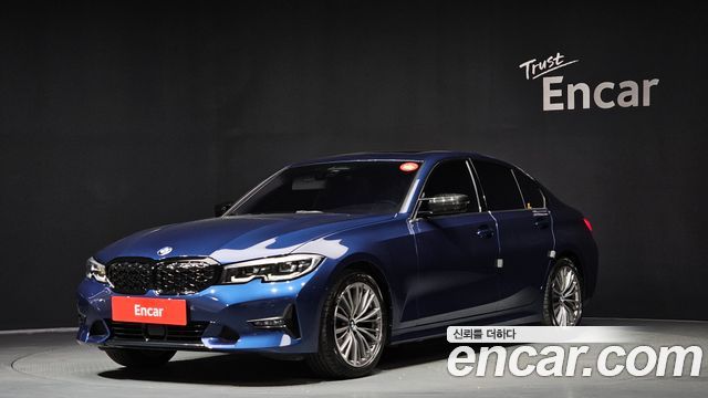 BMW 3 Series G20 320i Luxury - фото 0