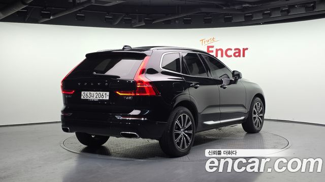 Volvo XC60 2-го поколения T6 Inscription - фото 1
