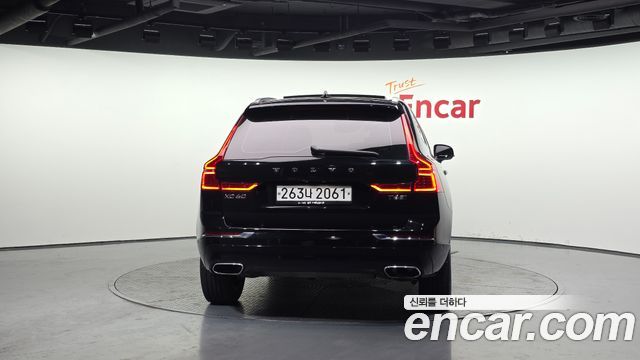 Volvo XC60 2-го поколения T6 Inscription - фото 3