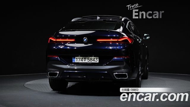 BMW X6 G06 xDrive40i M Sport - фото 3