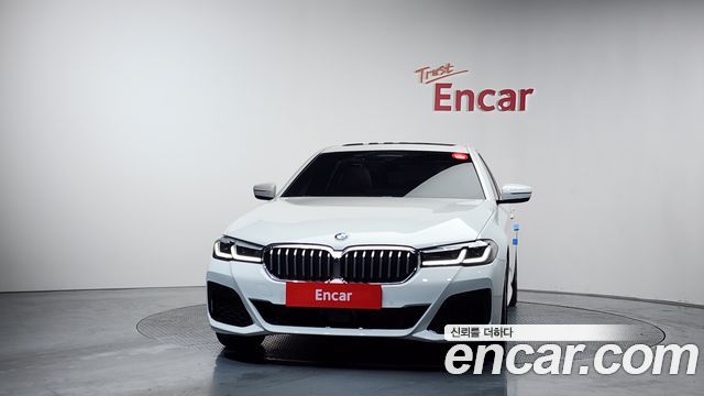 BMW 5 Series G30 530i M Sport Package - фото 2