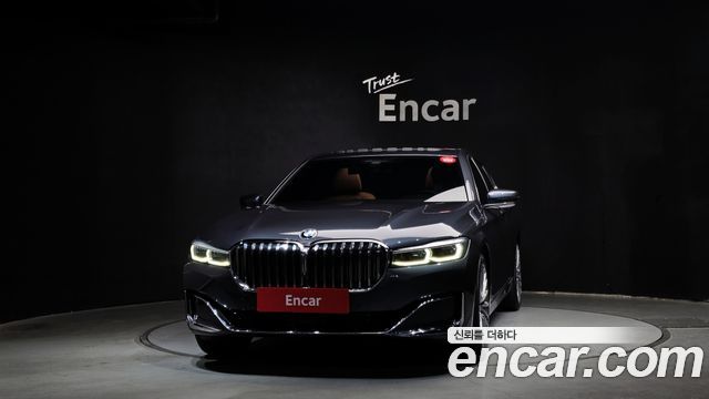 BMW 7 Series G11 730d xDrive Design Pure Excellence - фото 2