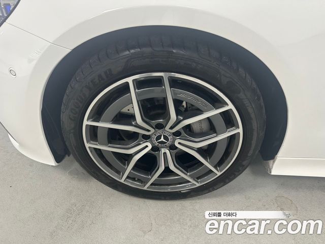 Mercedes-Benz E-Class W213 E300d 4MATIC Coupe - фото 4