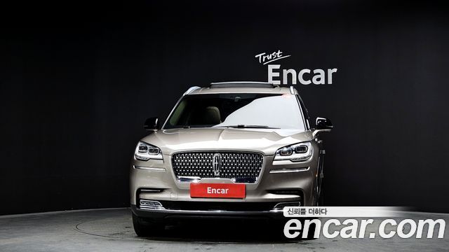 Lincoln Aviator 2-го поколения 3.0 Reserve AWD - фото 2