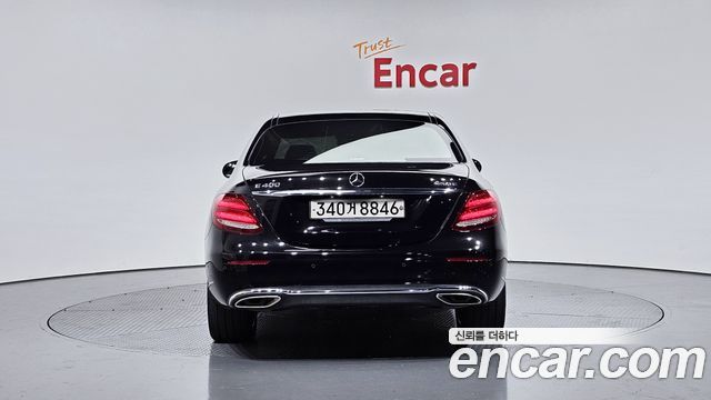 Mercedes-Benz E-Class W213 E400 4MATIC Exclusive - фото 3