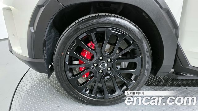 SsangYong Torres Gasoline 1.5 2WD Black Edition - фото 4
