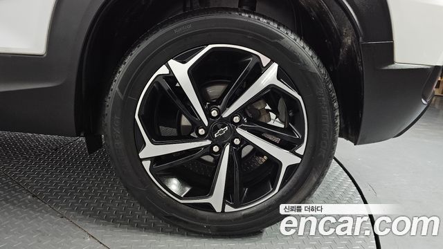 Chevrolet (GM Daewoo) Trailblazer 1.3 Turbo 4WD RS - фото 4