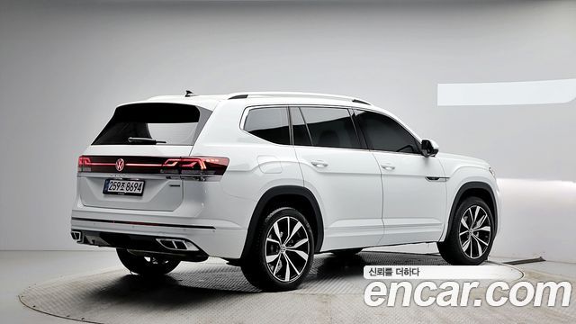 Volkswagen Atlas 2.0 TSI R-LINE 7-Seater - фото 3