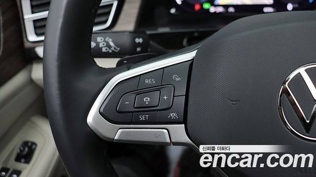 Volkswagen Atlas 2.0 TSI R-LINE 7-Seater - фото 4