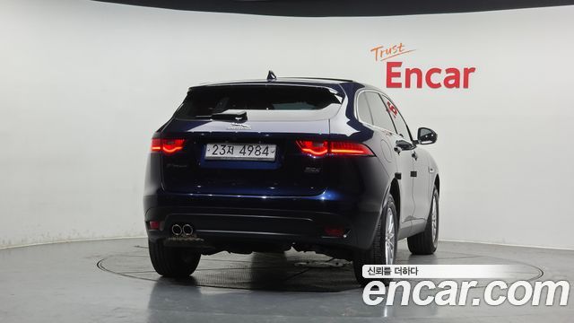 Jaguar F-PACE 20d Prestige - фото 3