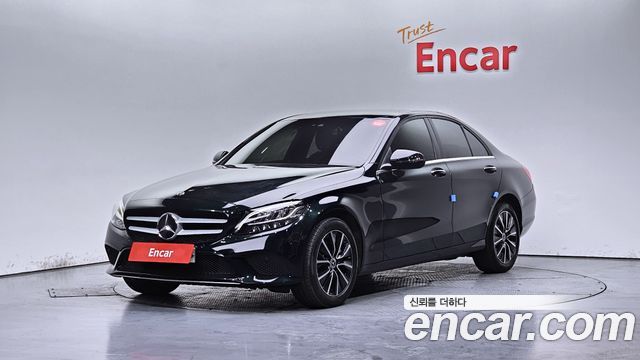 Mercedes-Benz C-Class W205 C200 - фото 0