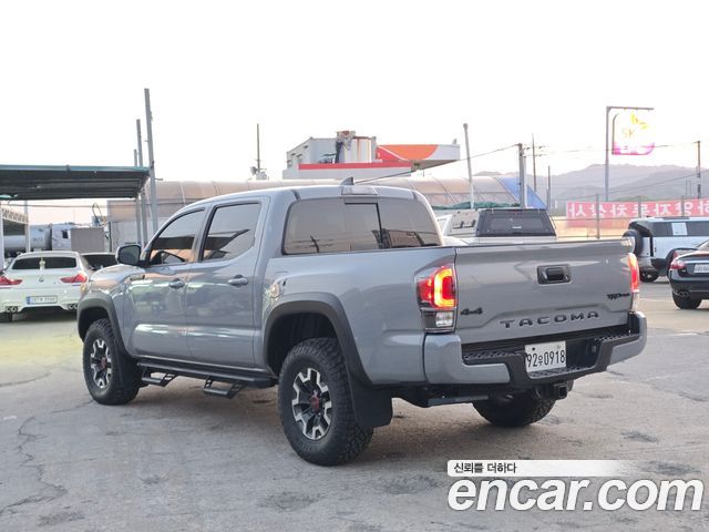 Toyota Tacoma 3.5 - фото 1