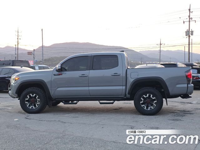 Toyota Tacoma 3.5 - фото 2