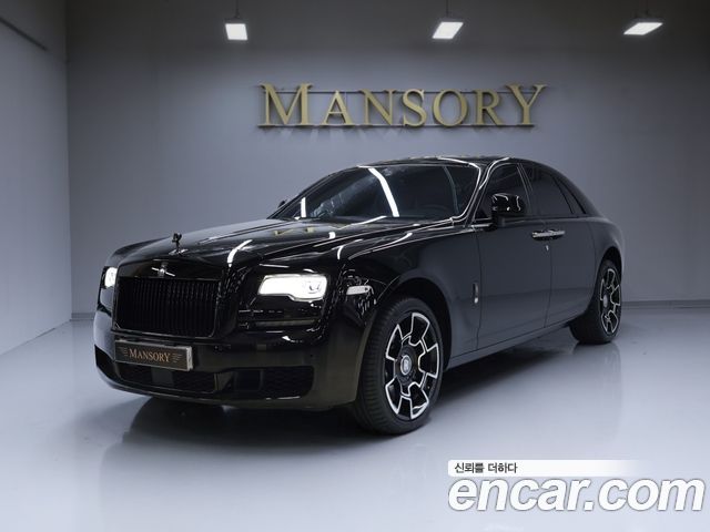 Rolls-Royce Ghost 6.6 V12 Black badge - фото 2