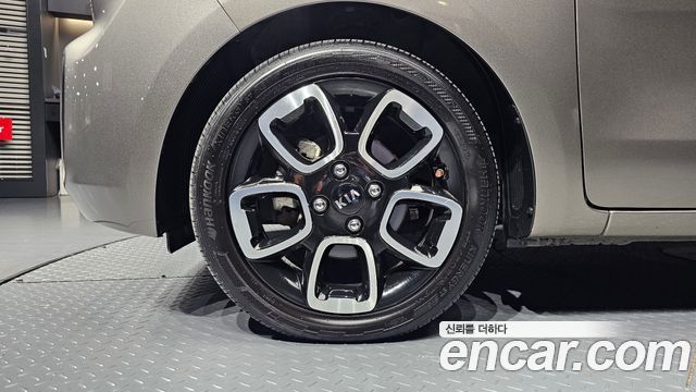 Kia Ray New Signature - фото 4