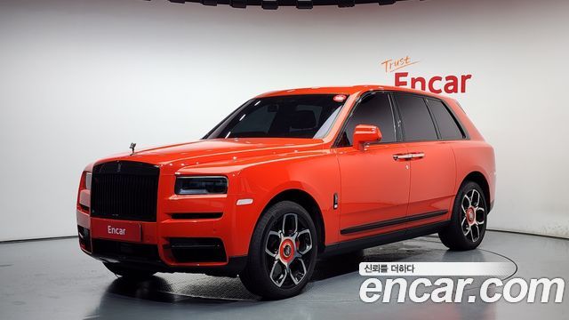 Rolls-Royce Cullinan 6.7 V12 Black Badge - фото 0