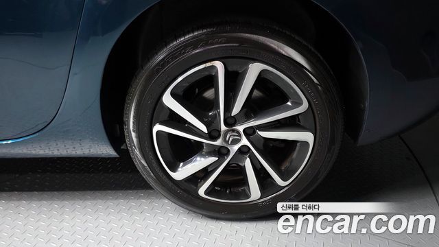 Citroen / DS C4 Spacetourer 1.5 BlueHDi Shine - фото 4