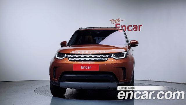 Land Rover Discovery 3.0 SD6 HSE Luxury - фото 2