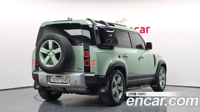 Land Rover Defender L663 110 D300 75th Edition - фото 1