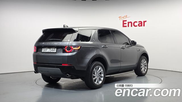 Land Rover Discovery Sport 2.0 TD4 SE (150PS) - фото 1