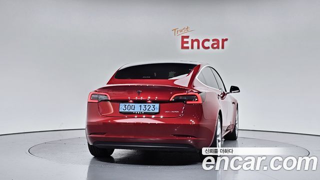 Tesla Model 3 Long Range AWD - фото 3