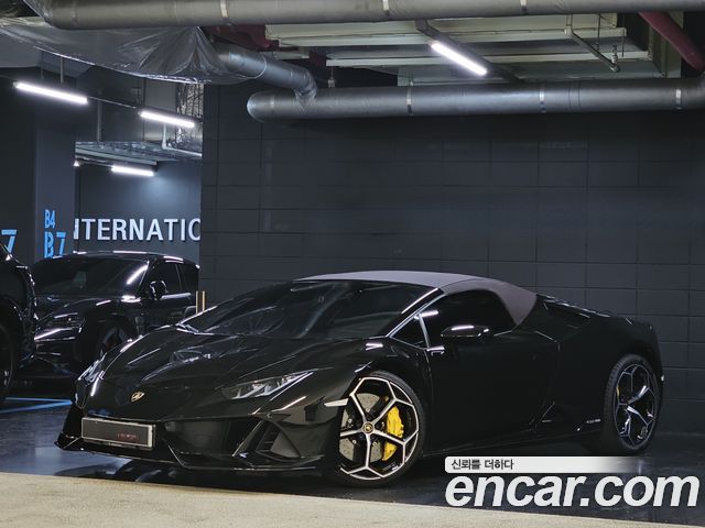 Lamborghini Huracan LP640-4 EVO Spyder - фото 1