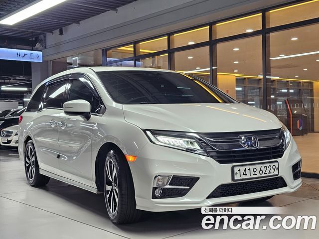 Honda Odyssey 3.5 5th - фото 1