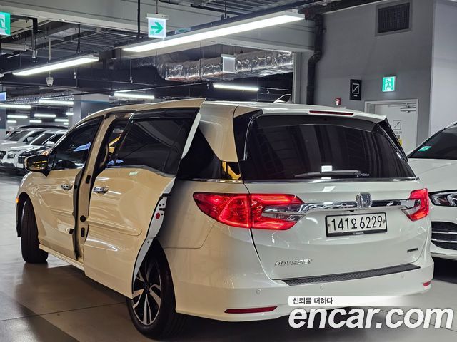 Honda Odyssey 3.5 5th - фото 2