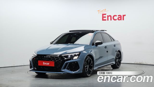 Audi RS3 2.5 TFSI Quattro - фото 0