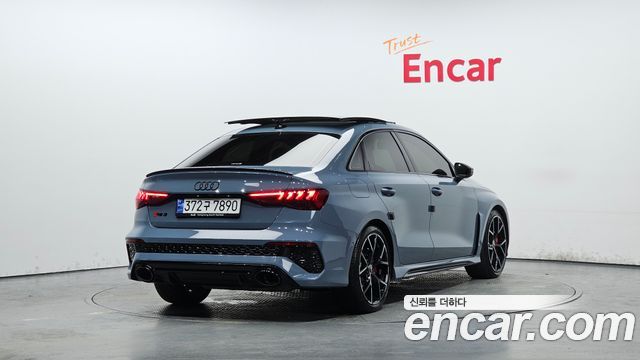 Audi RS3 2.5 TFSI Quattro - фото 1